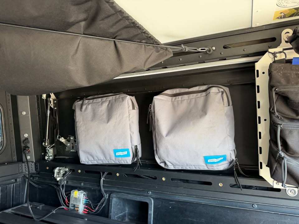 Super Pacific X1 Camper for Long Bed 6' Tacoma in Vancouver, WA (photo 9) — photo 9