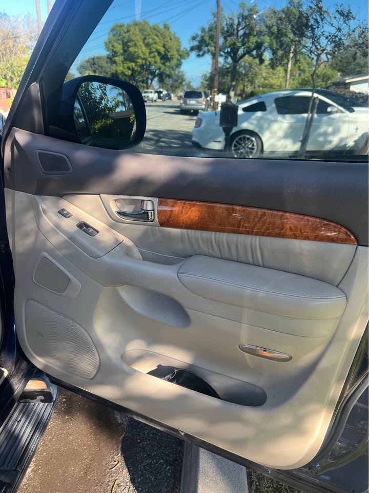 2003 Lexus GX · GX 470 Sport Utility 4D in Fontana, CA (photo 9) — photo 9