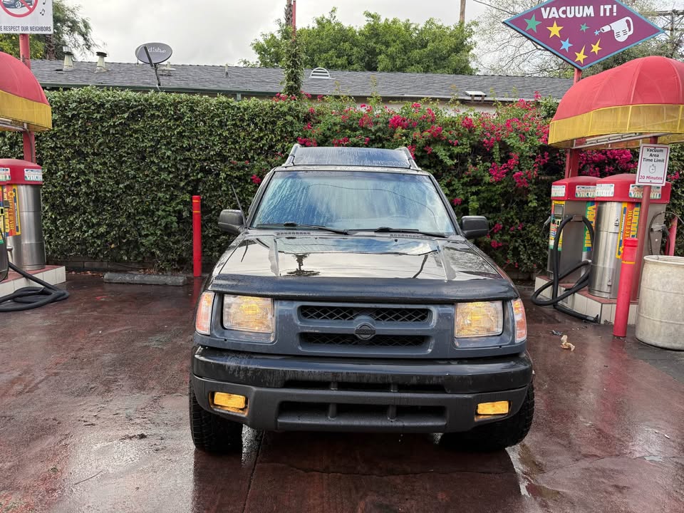 2001 Nissan Xterra · SE Sport Utility 4D in Los Angeles, CA (photo 9) — photo 9
