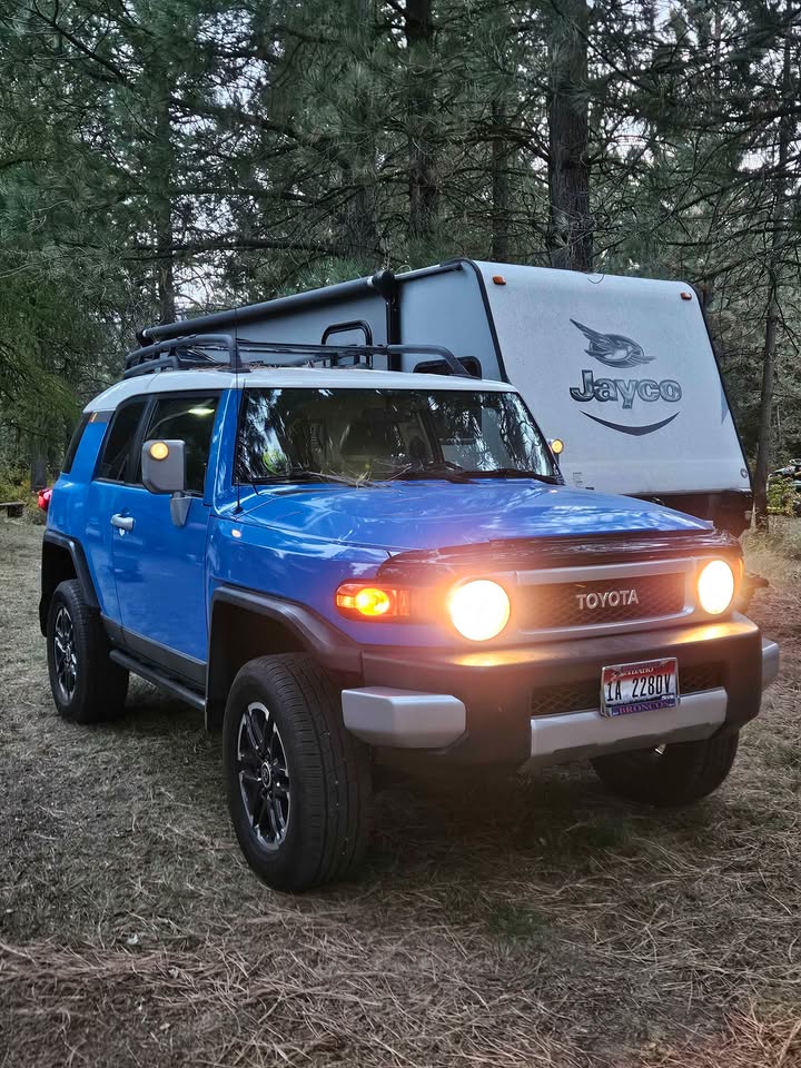 Toyota FJ Cruiser in Eagle, ID (photo 9) — photo 9