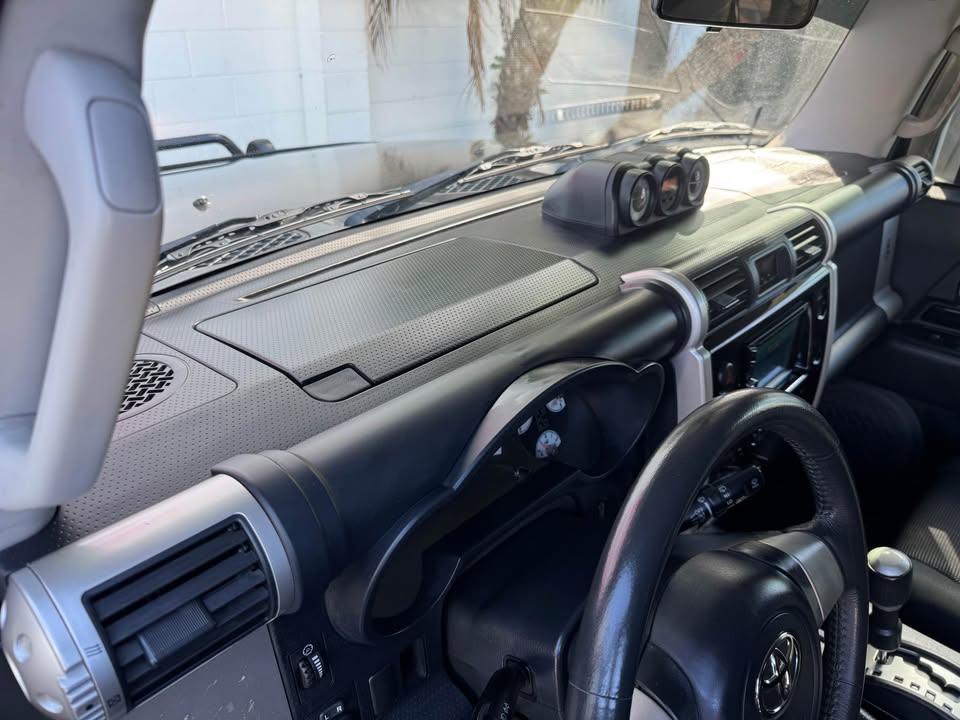 2007 Toyota FJ Cruiser · Sport Utility 2D in Torrance, CA (photo 9) — photo 9