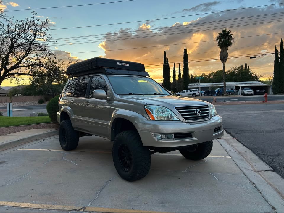 RoofNest Condor XL Rooftop Tent – Like New in St George, UT (photo 9) — photo 9
