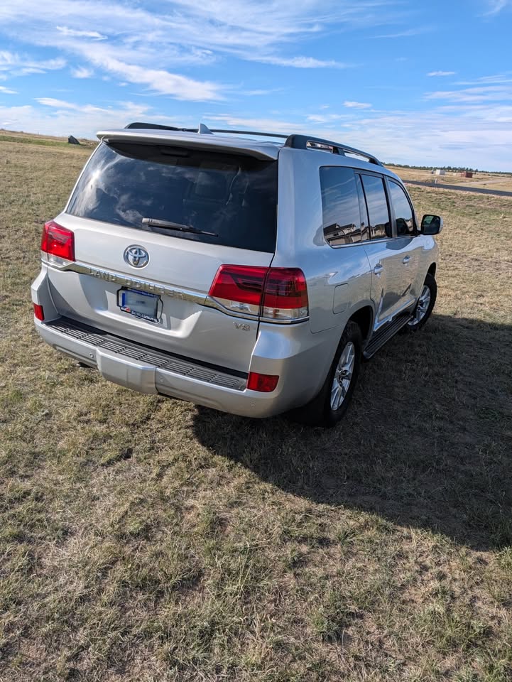 2016 Toyota Landcruiser in Parker, CO (photo 9) — photo 9