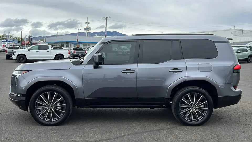 2024 Lexus GX 550 Luxury in Reno, NV (photo 2) — photo 2