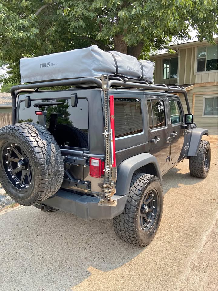 Thule Tepui rooftop tent in Denver, CO (photo 1) — photo 1