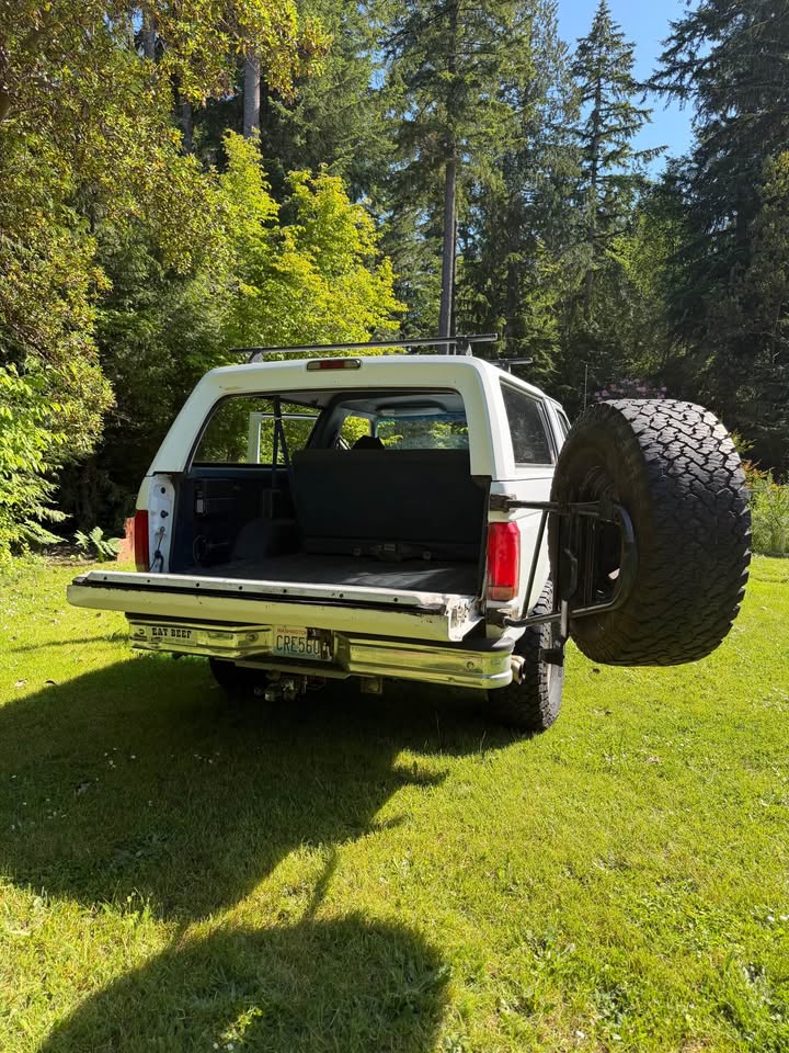 1995 Ford Bronco in Port Orchard, WA (photo 3) — photo 3