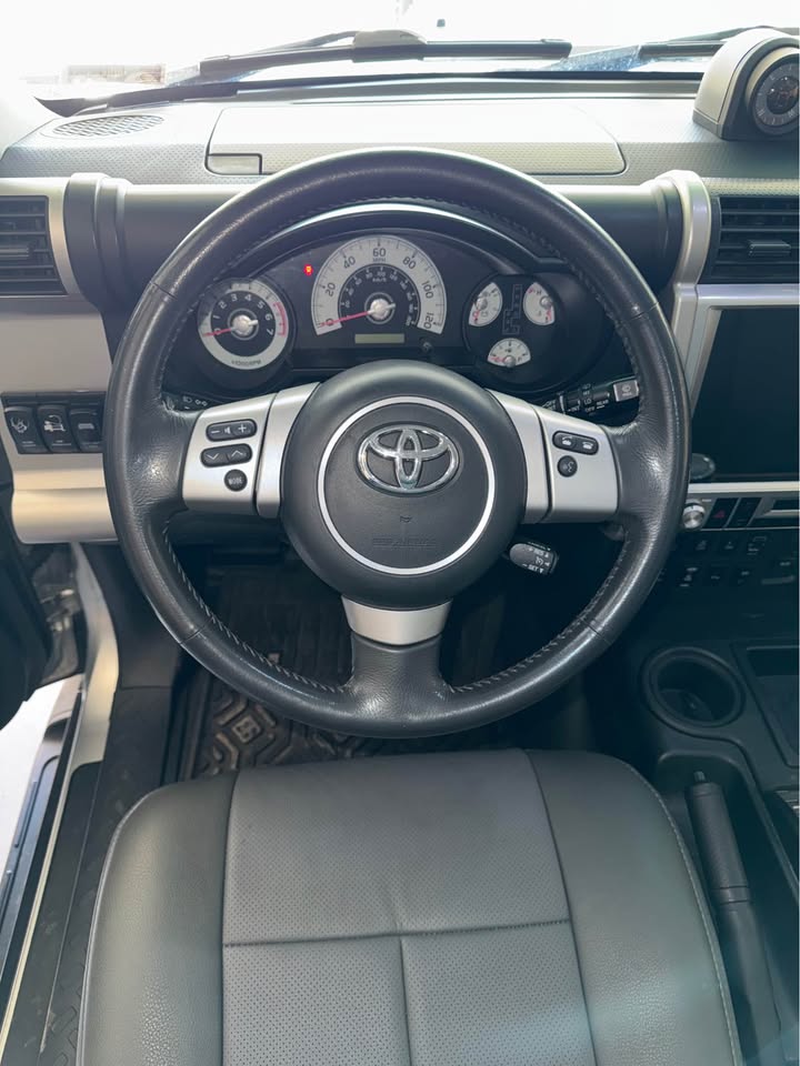 2007 Toyota FJ Cruiser · Sport Utility 2D in Sun City, AZ (photo 7) — photo 7
