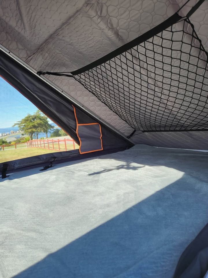 Sparrow EYE Roofnest Rooftop Tent in Oak Harbor, WA (photo 5)