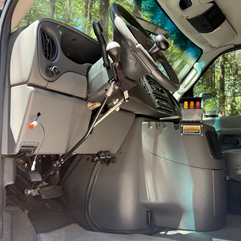 2007 Ford/Quigley e-150 4x4 in Danville, CA (photo 3) — photo 3