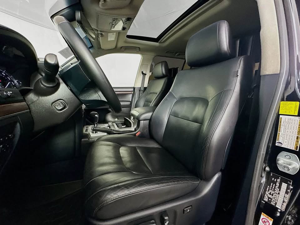 2017 Toyota Landcruiser in West Linn, OR (photo 8) β photo 8