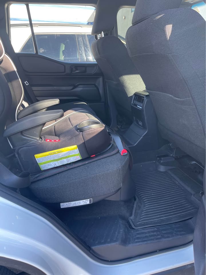 2025 Toyota Landcruiser · Sport Utility 4D in Hillsboro, OR (photo 8) — photo 8