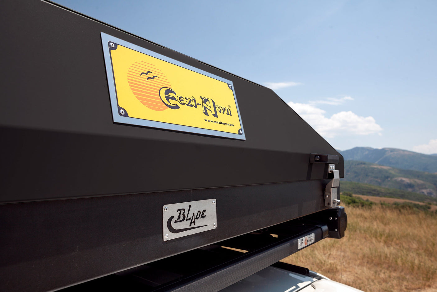 Blade Hard Shell Roof Top Tent — Equipt Expedition Outfitters (photo 5)