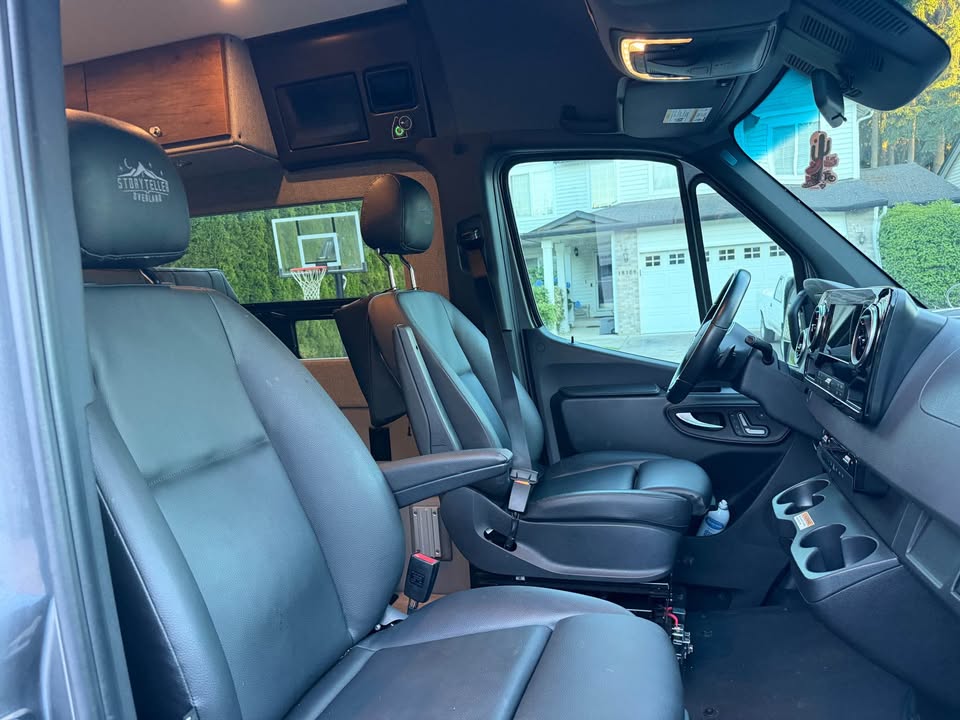 2023 Storyteller Overland stealth van up awd in Vancouver, WA (photo 7) — photo 7