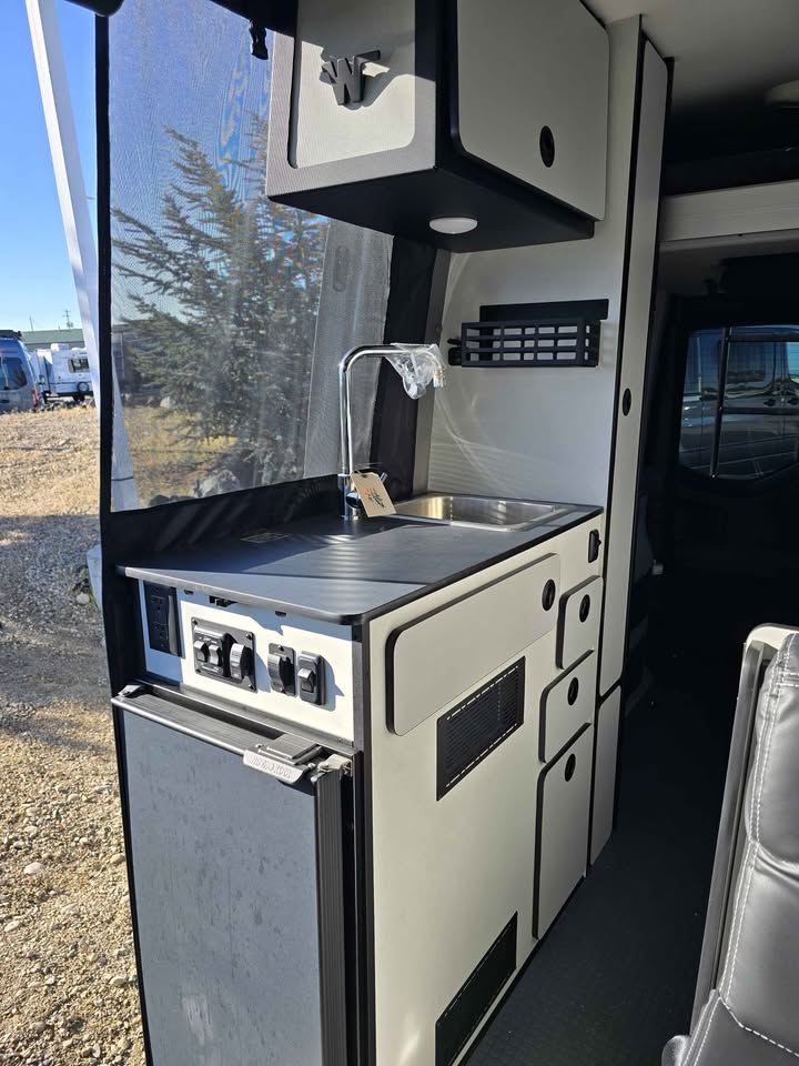 2026 Winnebago revel sport 44n in Boise, ID (photo 8) — photo 8