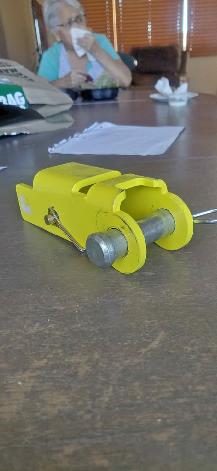 JeepNeeds DLA Hi Lift Jack D shackles adapter in Arvada, CO (photo 1) — photo 1