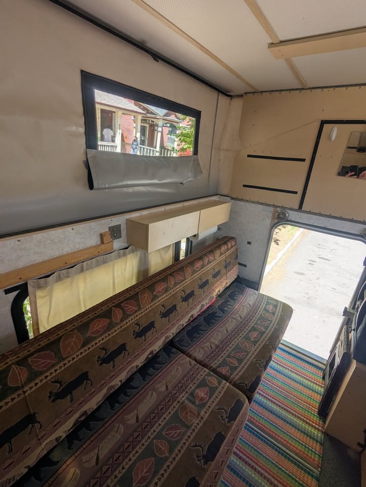 2011 Four Wheel Campers - Fleet + toyota tacoma in Denver, CO (photo 6) — photo 6