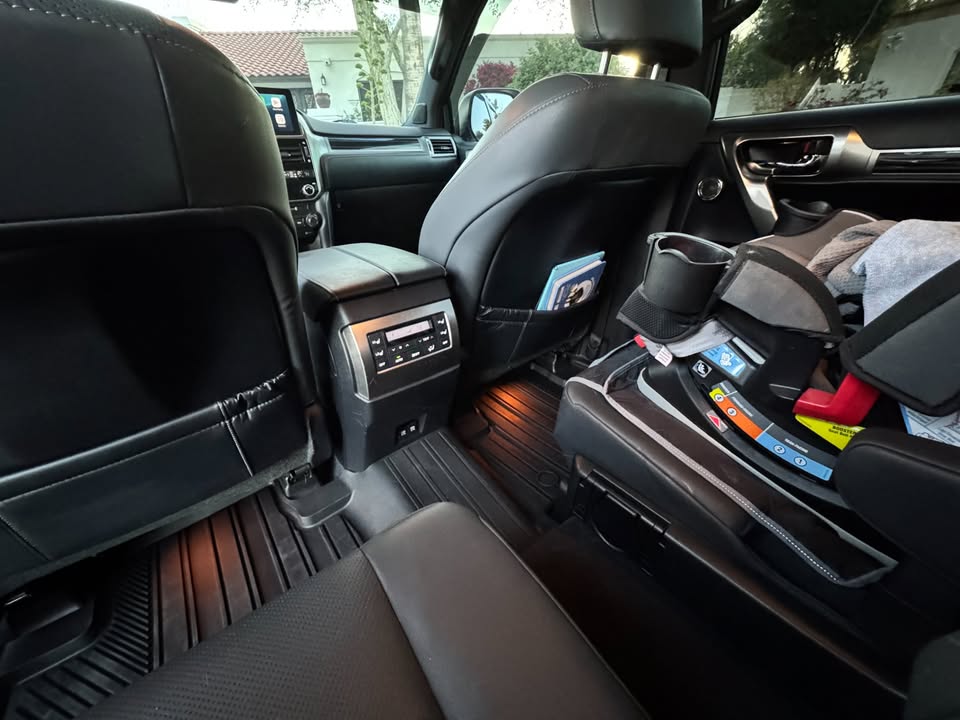 2022 Lexus gx460 — photo 9
