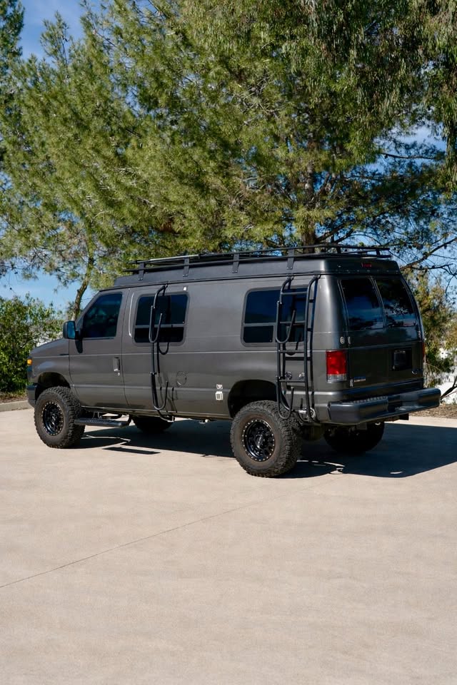 2008 Ford Sportsmobile — photo 3
