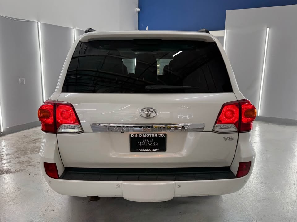 2013 Toyota Landcruiser · Sport Utility 4D in Portland, OR (photo 7) — photo 7