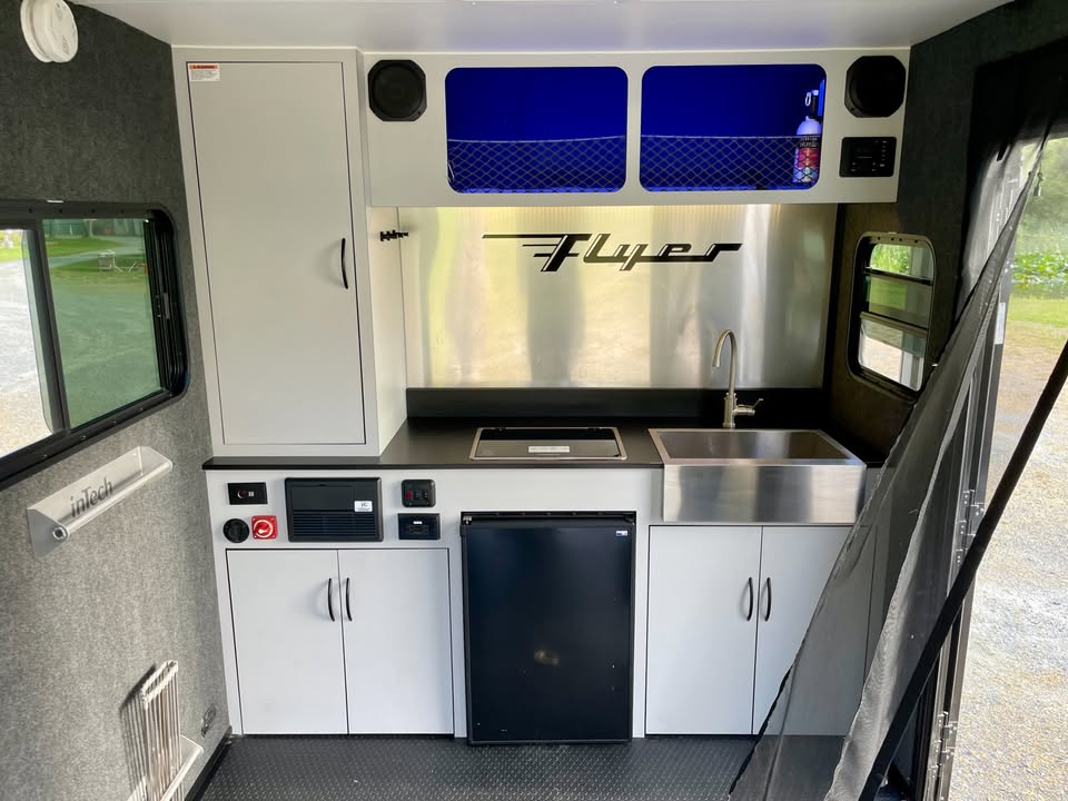 2021 Intech flyer discover in Anacortes, WA (photo 9) — photo 9