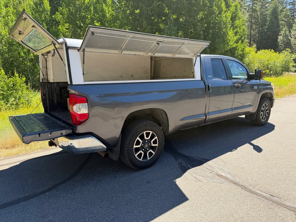 2016 Toyota Tundra SR5 8ft bed in Carnelian Bay, CA (photo 2) — photo 2