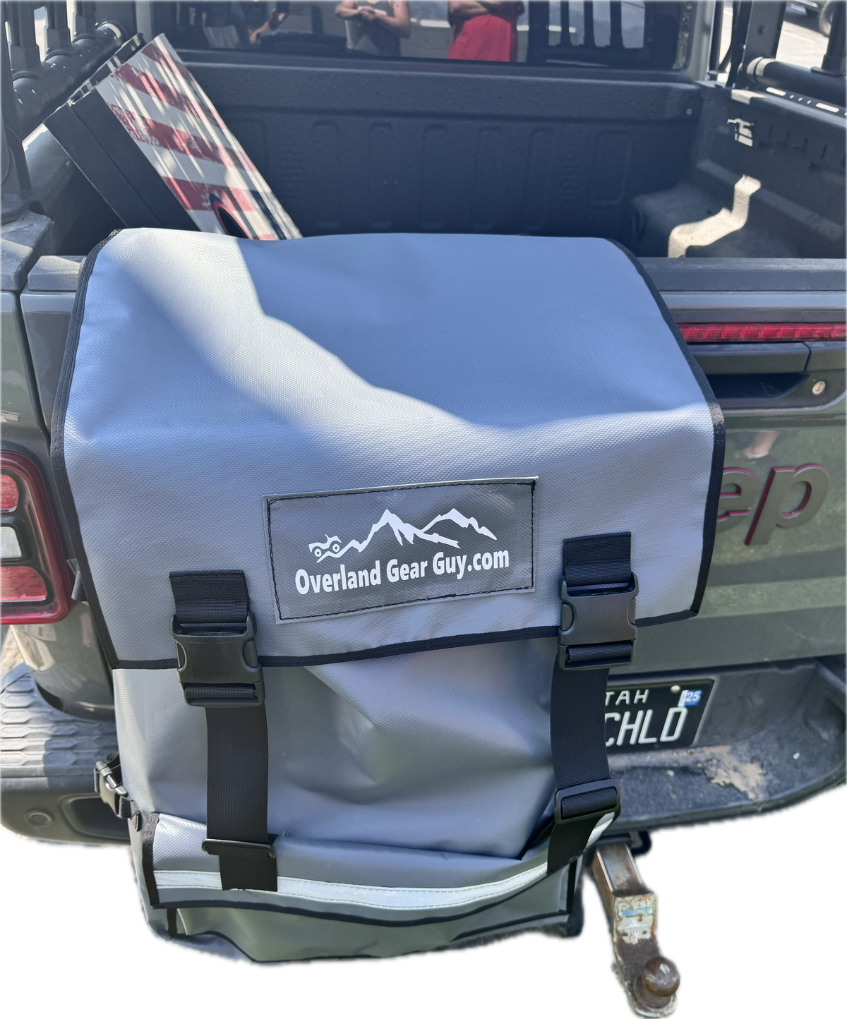 The Max Adventure Tailgate Trash Bag — photo 3