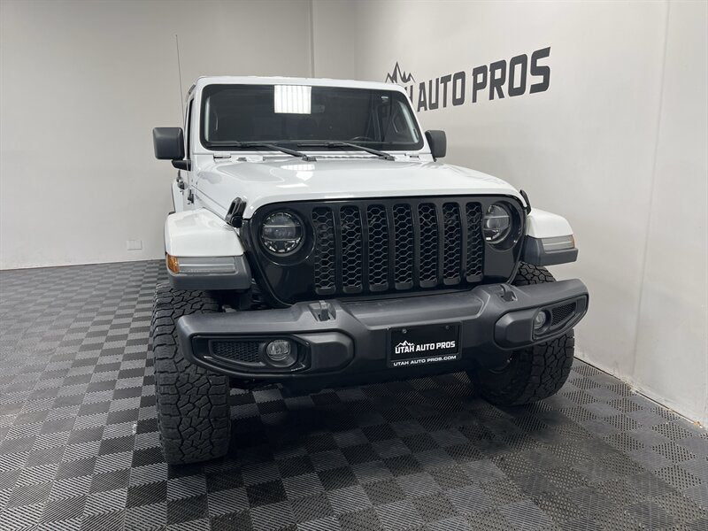 2021 Jeep gladiator california edition — photo 4