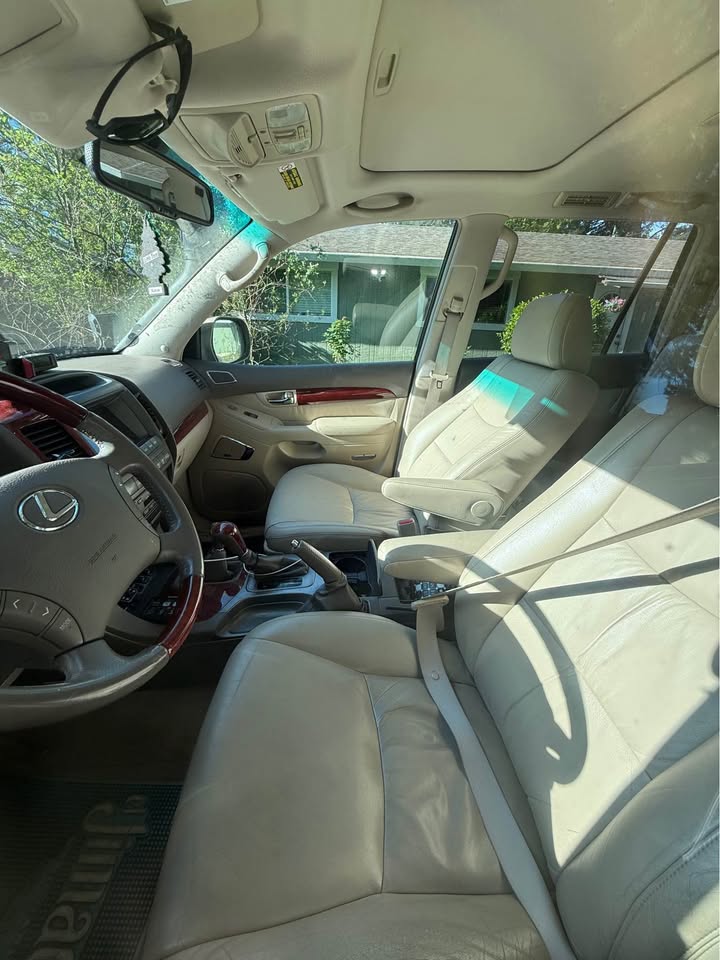2008 Lexus GX · 470 in Portland, OR (photo 4)
