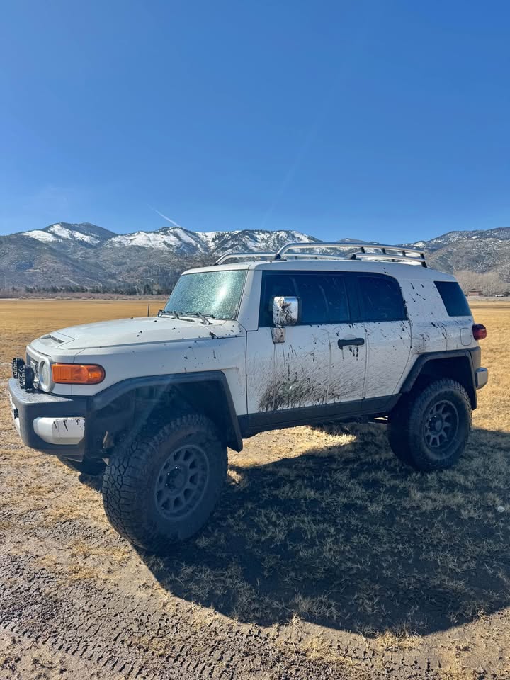 2012 Toyota FJ Cruiser · Sport Utility 2D in South Lake Tahoe, CA (photo 4) — photo 4