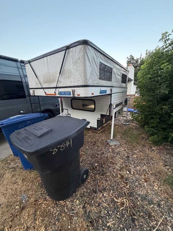 Four wheel pop-up truck camper Hawk 2021 in Salt Lake City, UT (photo 3) — photo 3