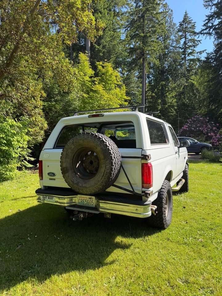 1995 Ford Bronco in Port Orchard, WA (photo 4) — photo 4