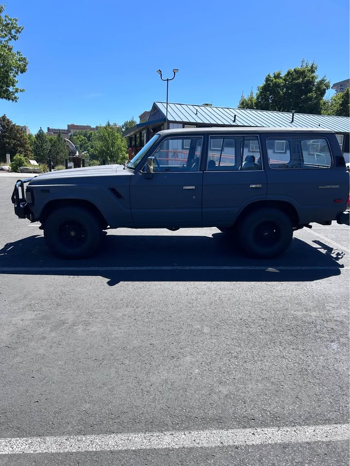 1988 Toyota Landcruiser in Spokane, WA (photo 4)