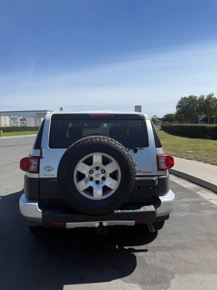 2007 Toyota FJ Cruiser · Sport Utility 2D in Bonita, CA (photo 6) — photo 6