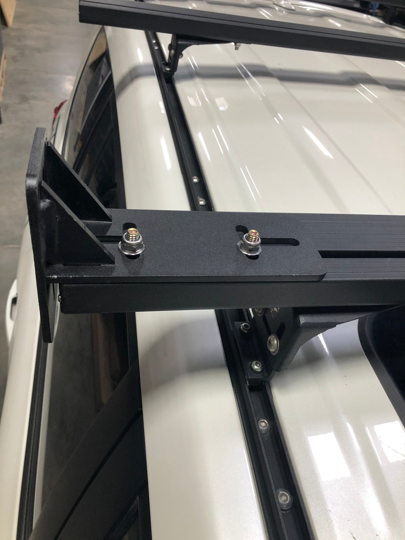K9 Load Bar Awning Mount — photo 7