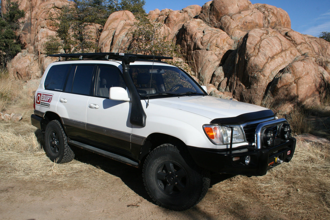 Toyota Land Cruiser 100 Series K9 Roof Rack Kit — Equipt Expedition Outfitters (photo 7)