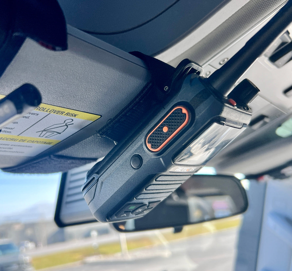 Sun Visor Radio Pouch OPEN STYLE — photo 1