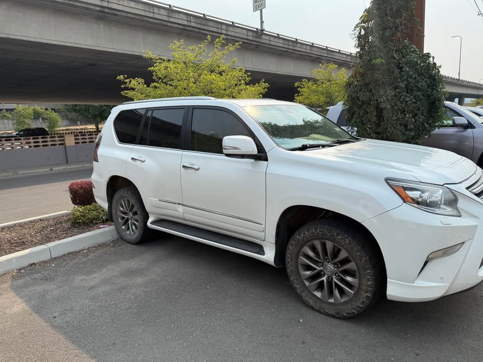 2016 Lexus GX · GX 460 Luxury Sport Utility 4D in Spokane, WA (photo 2) — photo 2