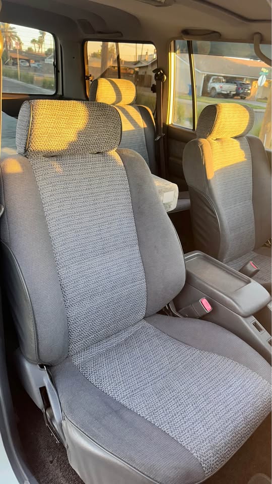 1992 Toyota Landcruiser · Sport Utility 4D in Tempe, AZ (photo 9) — photo 9
