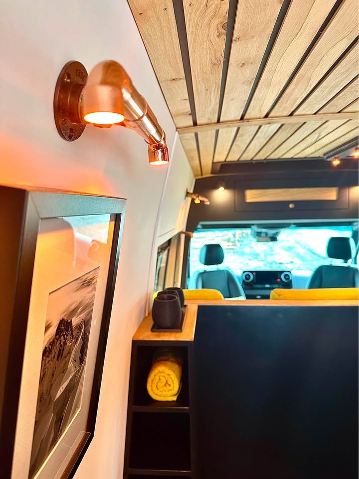 2023 Mercedes-Benz 4 person Luxury Pop Top Sprinter in La Jolla, CA (photo 8) — photo 8