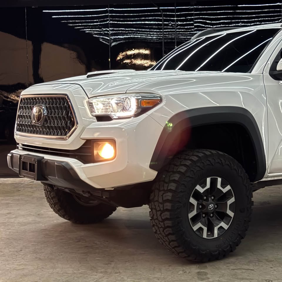 2019 Toyota Tacoma Double Cab · TRD Off-Road Pickup 4D 5 ft in Phoenix, AZ (photo 2)