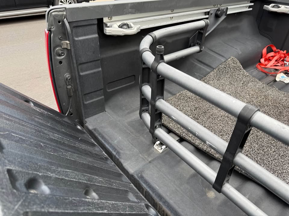 2008 Nissan Frontier Crew Cab SE Pickup 4D 5 ft in Reno, NV (photo 4) — photo 4