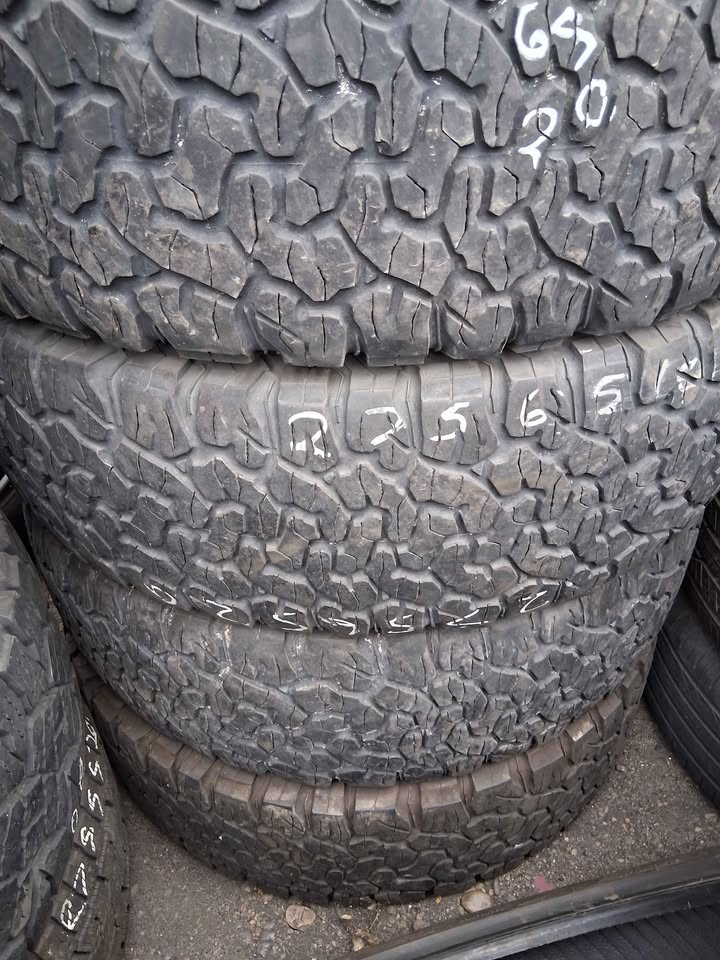 Bfgoody's all terrain ko2 275/65/20 in Spokane, WA (photo 7)