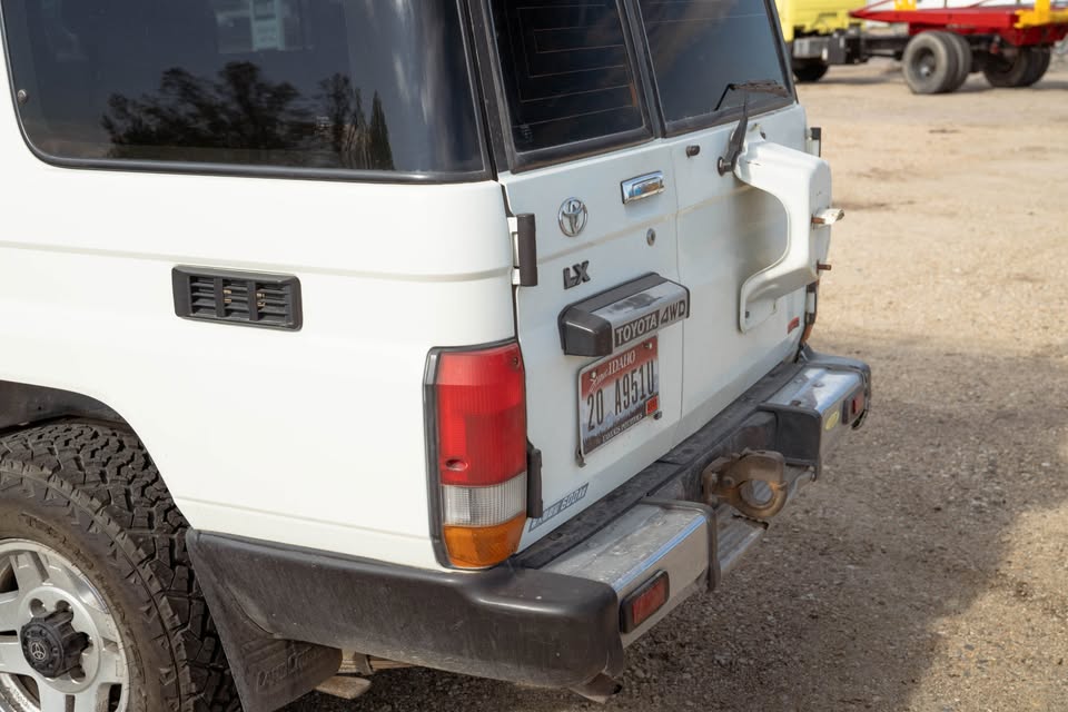 1996 Toyota HZJ77 in Homedale, ID (photo 11) — photo 11