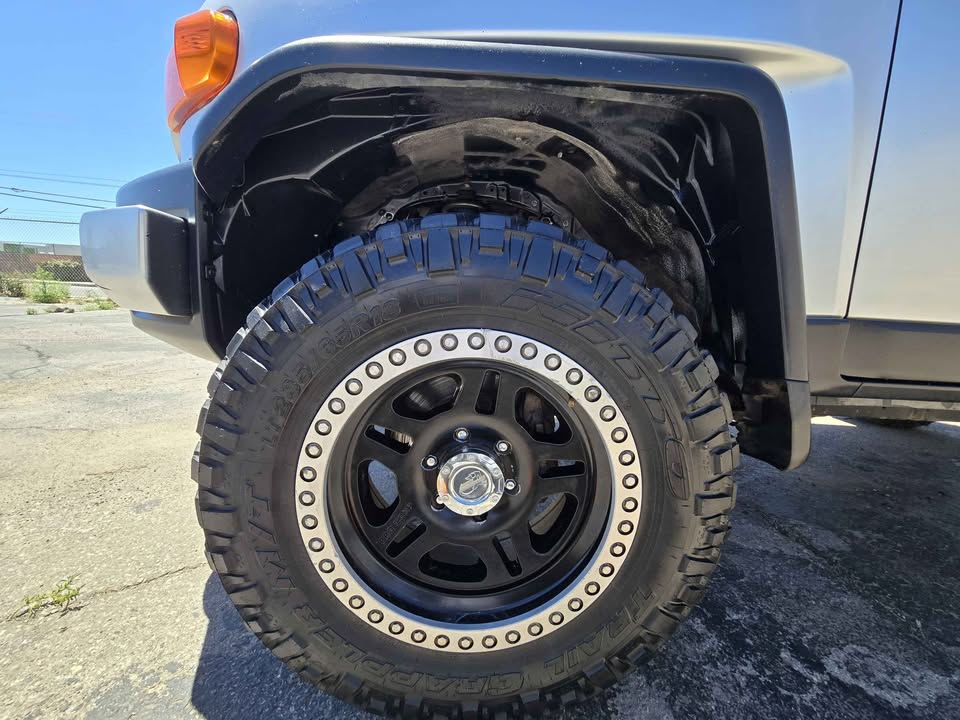 2007 Toyota FJ Cruiser in Albuquerque, NM (photo 7)