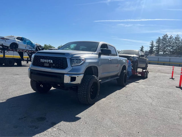 2008 Toyota Tundra CrewMax · SR5 Pickup 4D 5 1/2 ft — photo 3