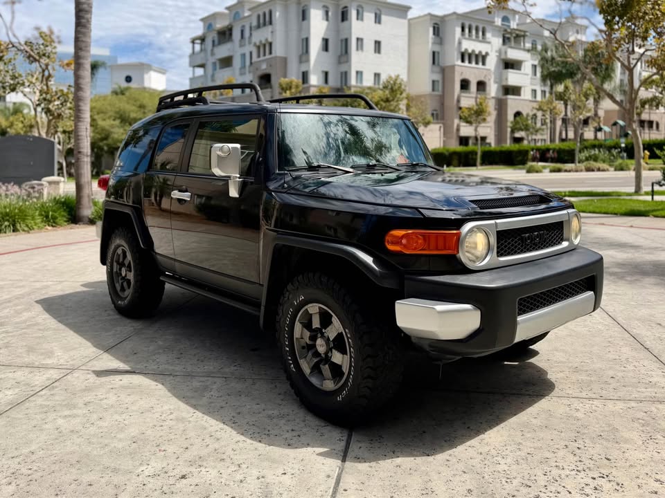 2007 Toyota FJ Cruiser · 4x4 TRD Special Edition in San Diego, CA (photo 4) — photo 4