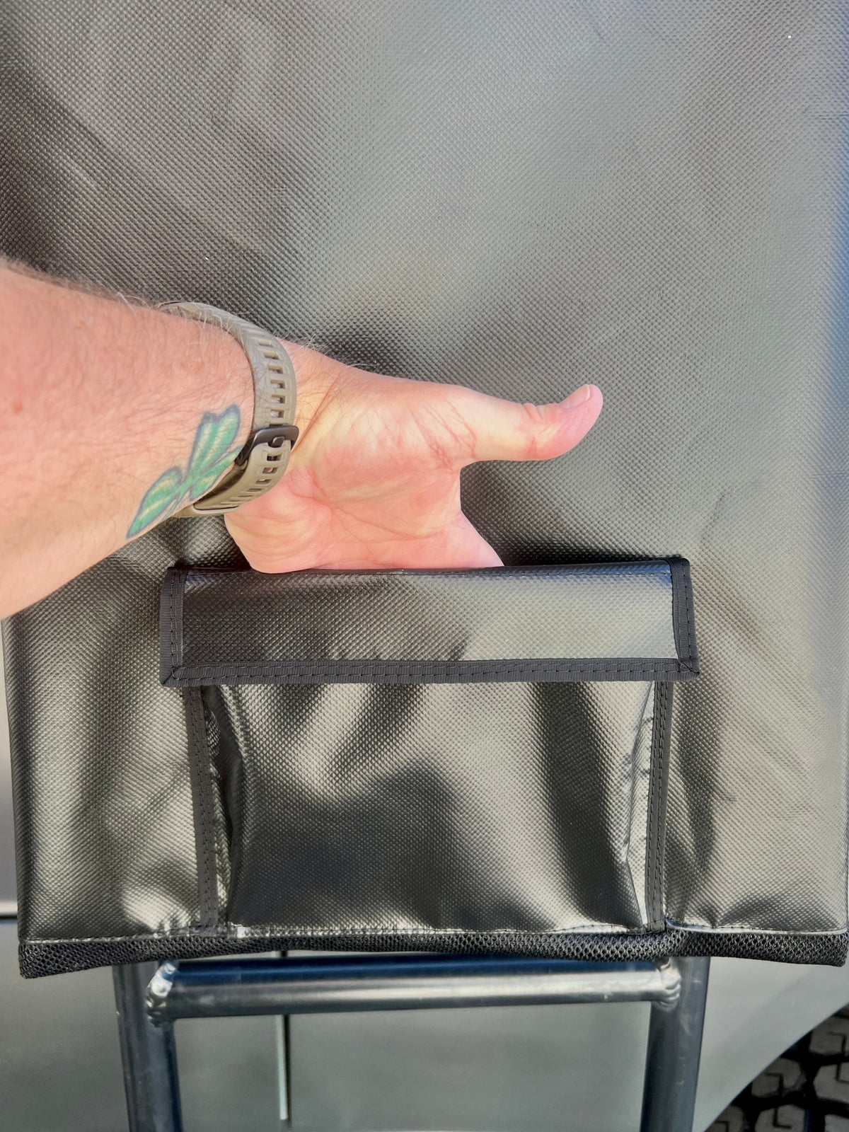 Ladder Trash Bag - 24 inch — photo 12