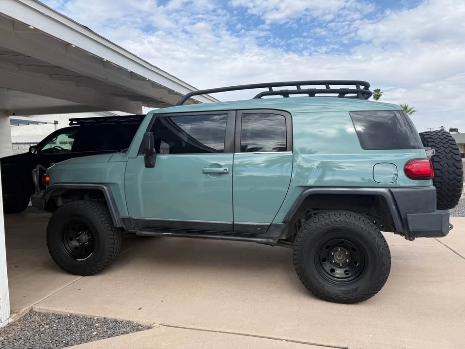 2008 Toyota FJ Cruiser in Scottsdale, AZ (photo 4) — photo 4