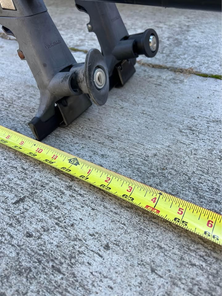 Yakima roof rack A1 gutter mount 66in long in Bothell, WA (photo 3)