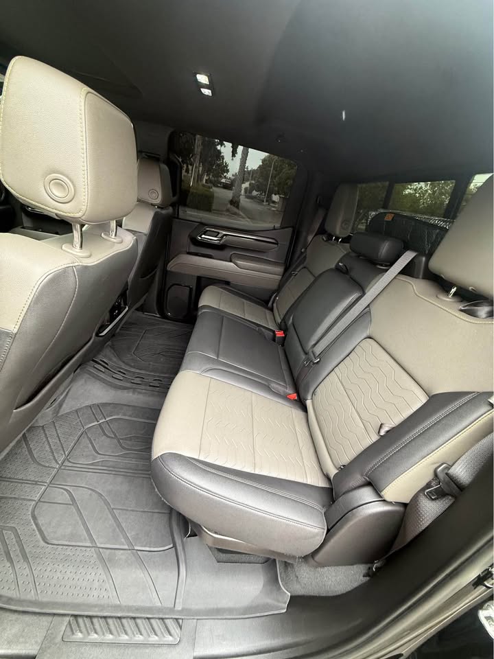 2022 Chevrolet ZR2 · Black in Fremont, CA (photo 7) — photo 7